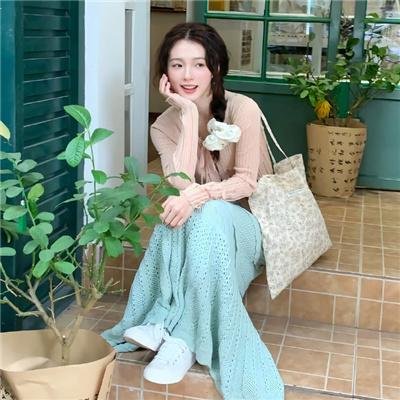 捡到被退婚大小姐的我，教会她做坏坏的事